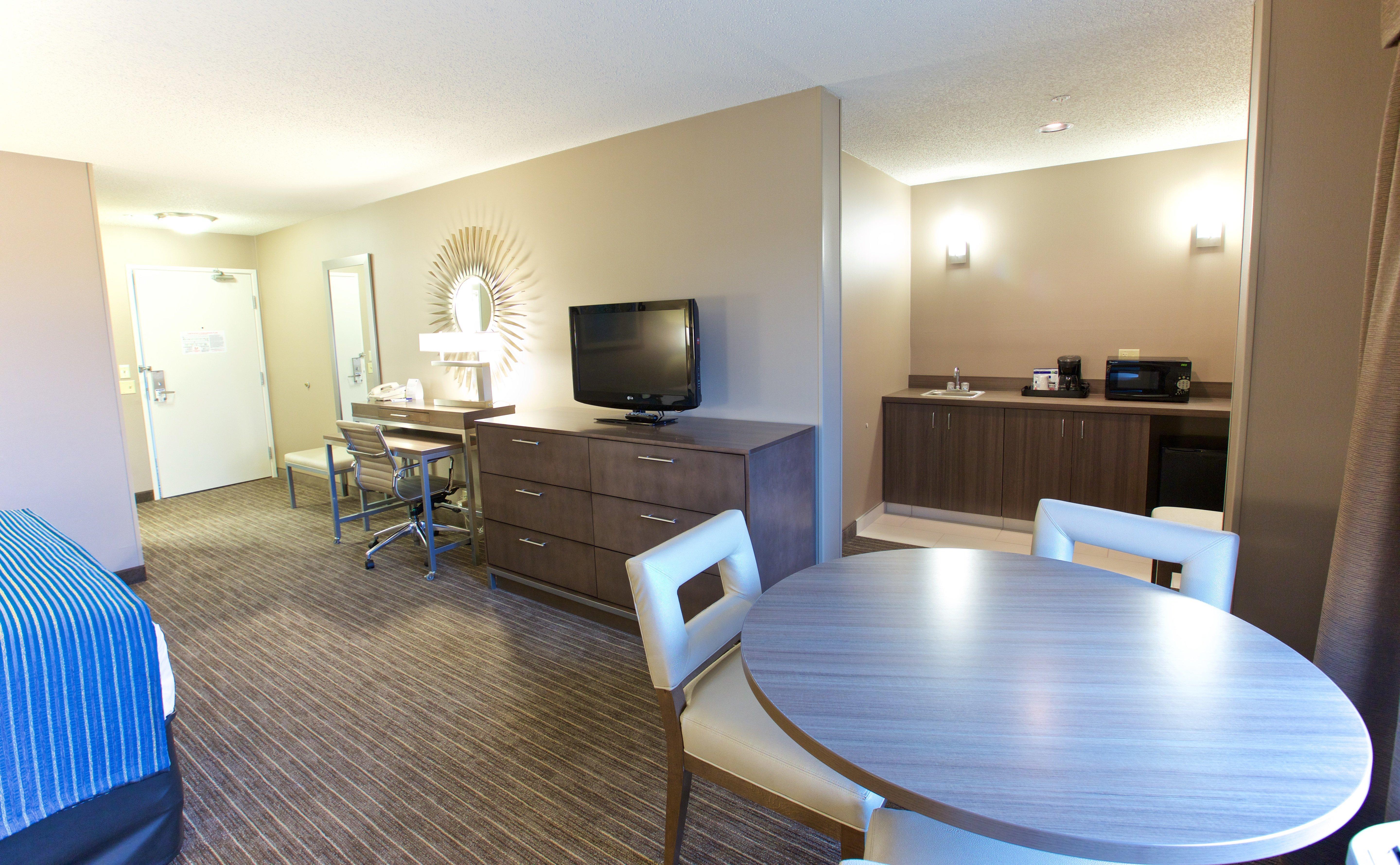 Holiday Inn Express Fargo - West Acres, An Ihg Hotel מראה חיצוני תמונה